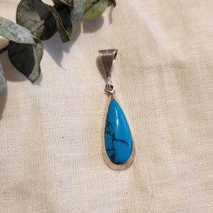 Sterling silver Turquoise tear drop pendant
