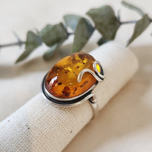 Sterling silver oval amber ring