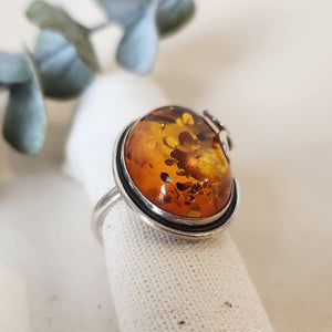 Sterling silver oval amber ring