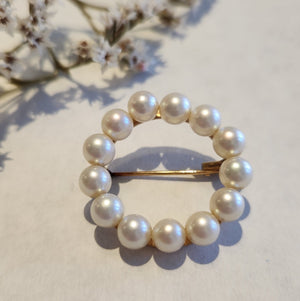 14k yellow gold cultured pearl circle brooch