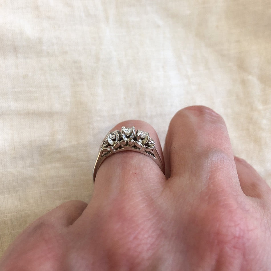 Blush Blue 1ctw Solitaire Diamond Ring | Engagement & Wedding–Smiling Rocks