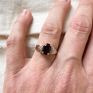 10k yellow gold garnet and diamond ring