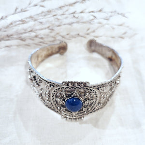 Bangle sterling silver lapis cuff bracelet