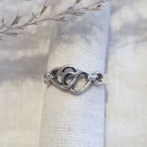 Sterling Silver double open heart and chain link ring