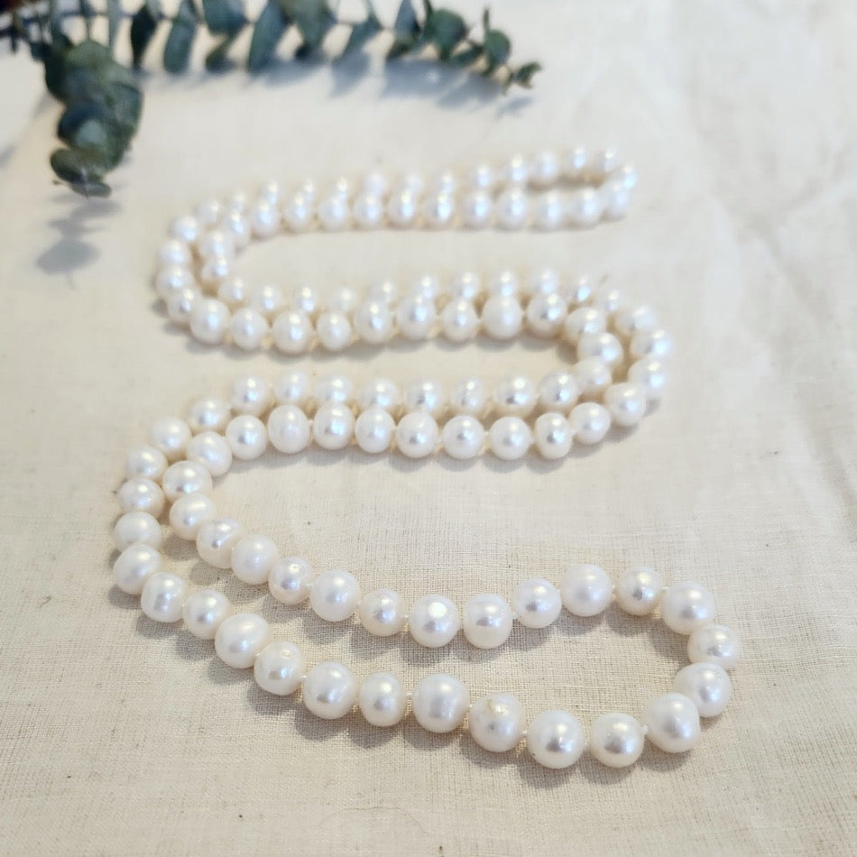 Freshwater pearl long necklace