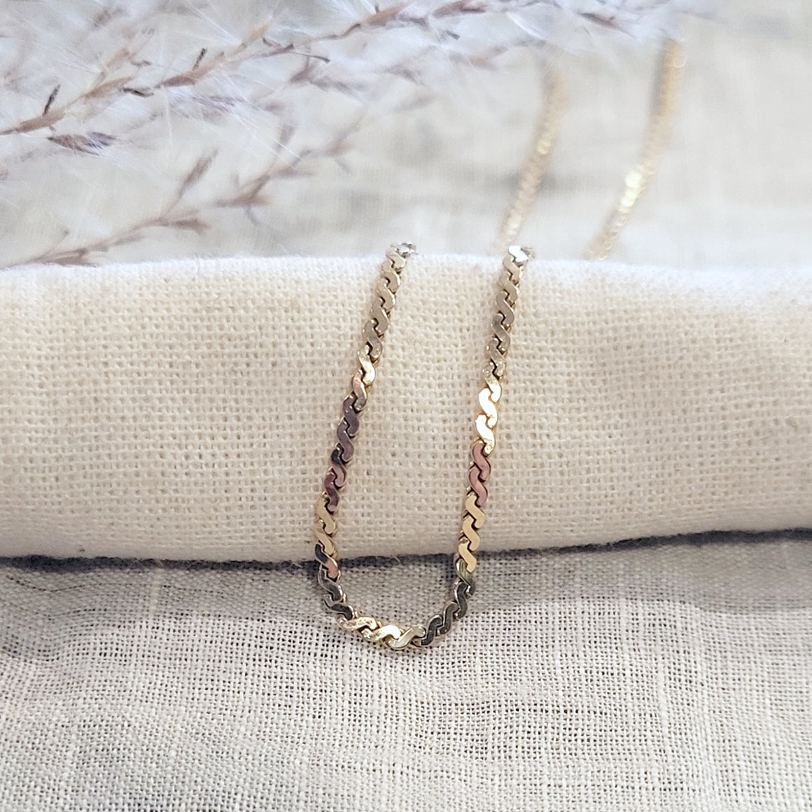 10k yellow gold serpent link chain