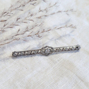 Antique 10k white gold diamond bar pin circa 1920