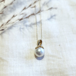 14k yellow gold cultured pearl pendant