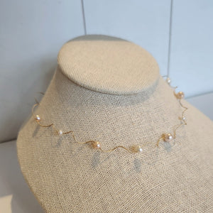 14k yellow gold tin cup wavy wire necklace