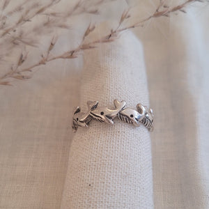 Sterling Silver 5 whale ring