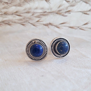 Sterling silver bezel set cabochon rope border stud earrings