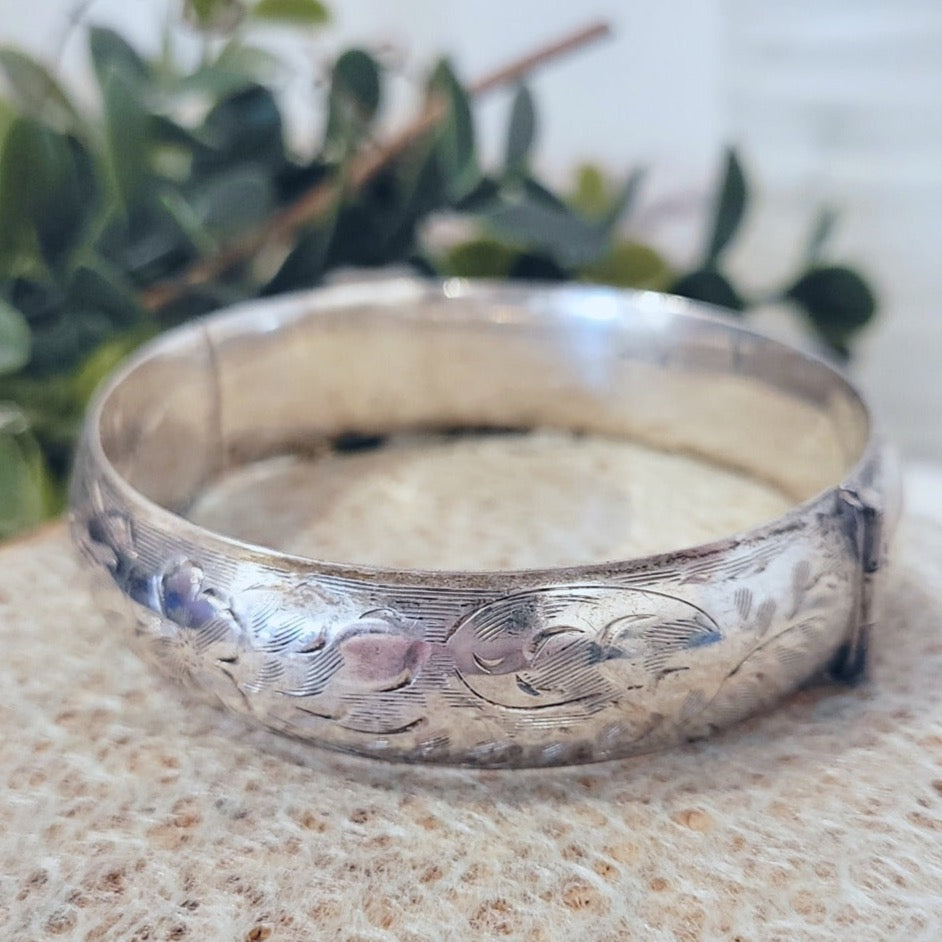 Sterling Silver engraved floral and scroll bangle bracelet, circa 1960